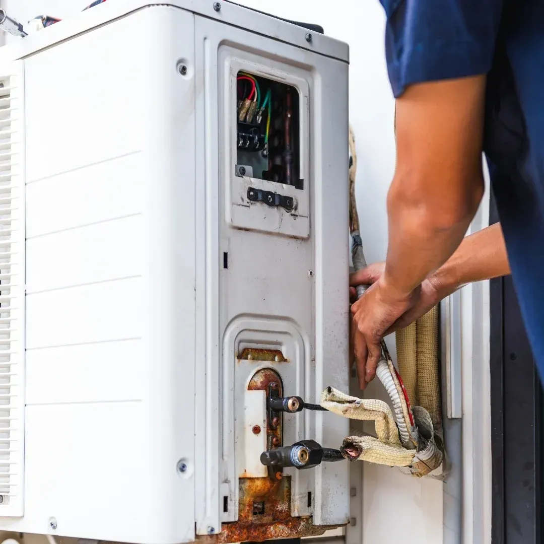 Fixing old AC unit in Phoenix, AZ